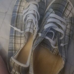 Plaid Lace-Up Sneakers